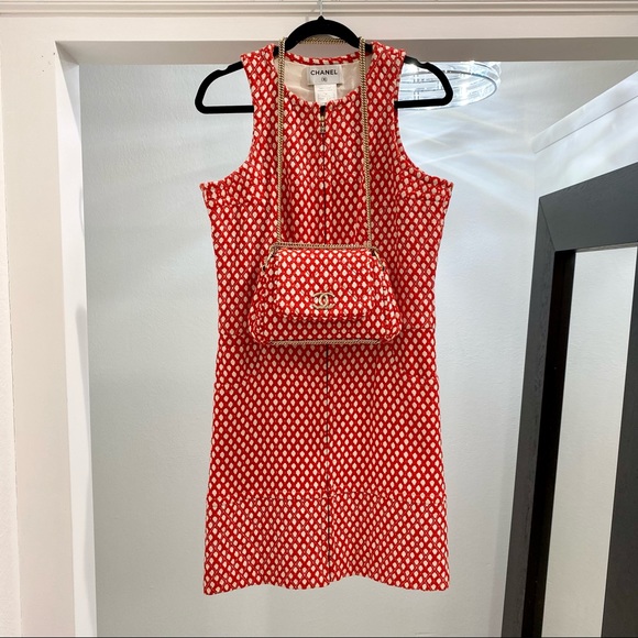 SOLD Authentic Chanel Red and White Tweed Dress size 38 - Picture 5 of 13